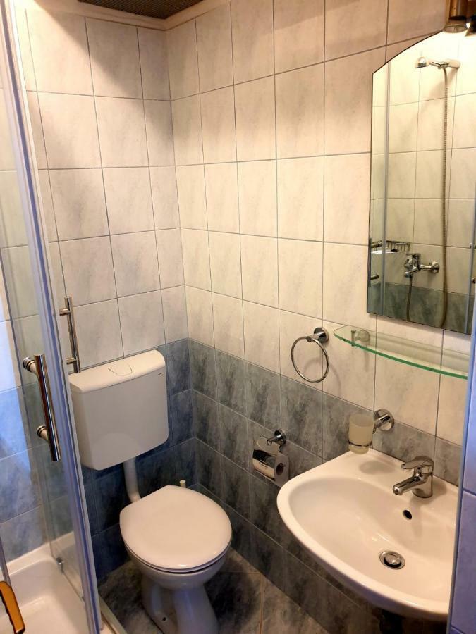 Paras Zečevo Esterno foto